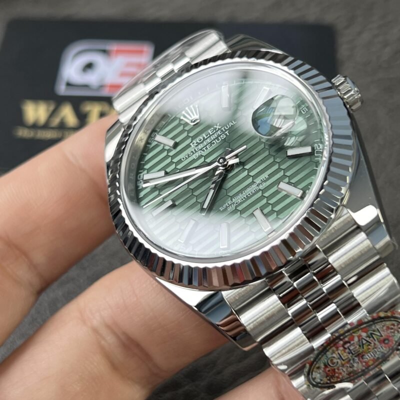 Rolex Datejust M126334 Mint Green Fluted Dial Stainless Steel Jubilee and Fluted Bezel 41mm Top Replica