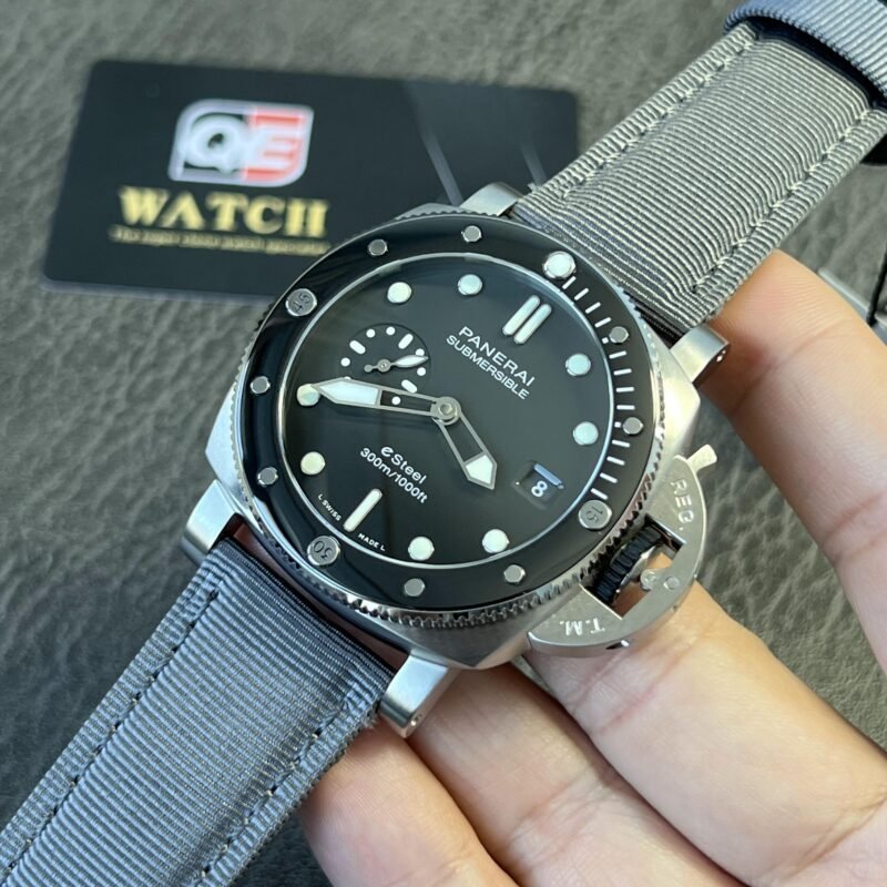 PAM01288 Submersible 44mm anthracite gradient on gray leather Strap Super Clone