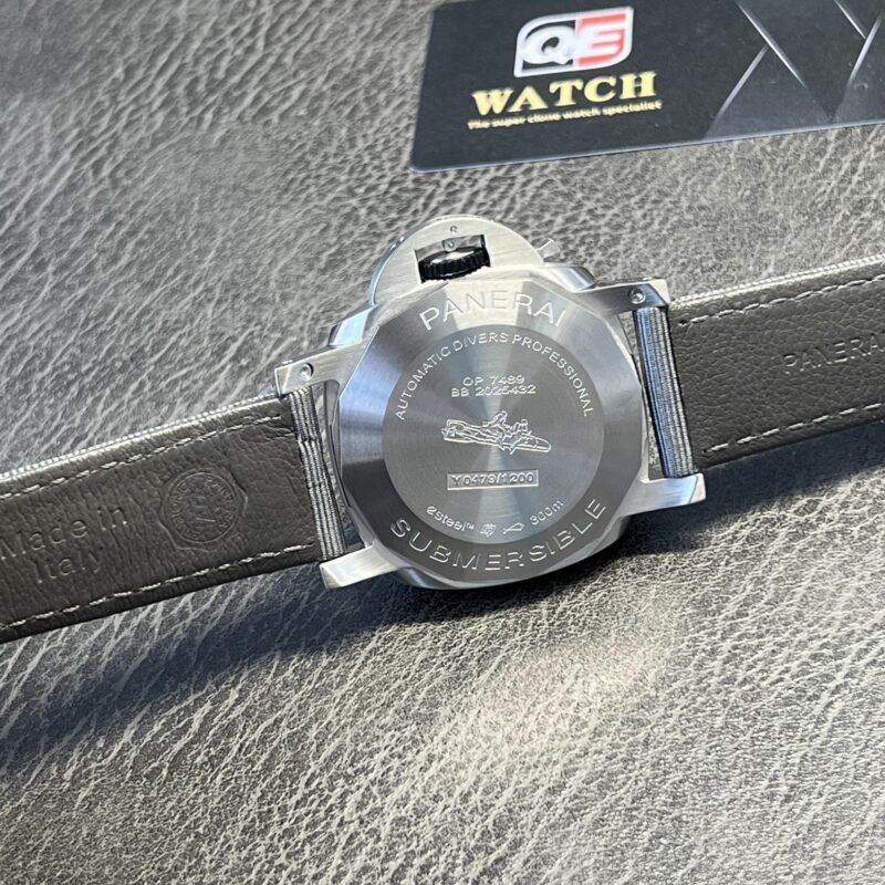 PAM01288 Submersible 44mm anthracite gradient on gray leather Strap Super Clone