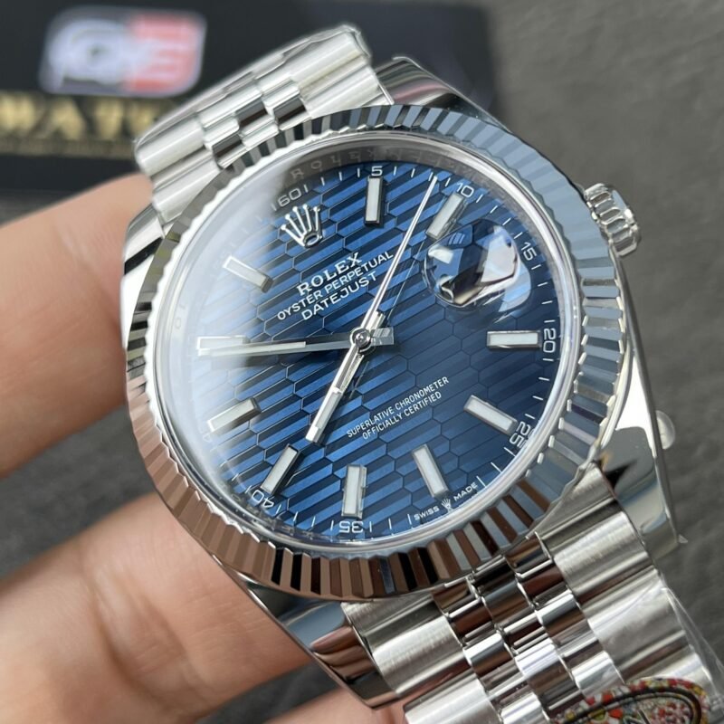 Rolex Datejust M126334 Bright Blue Fluted Dial Stainless Steel Jubilee and Fluted Bezel 41mm Top Replica