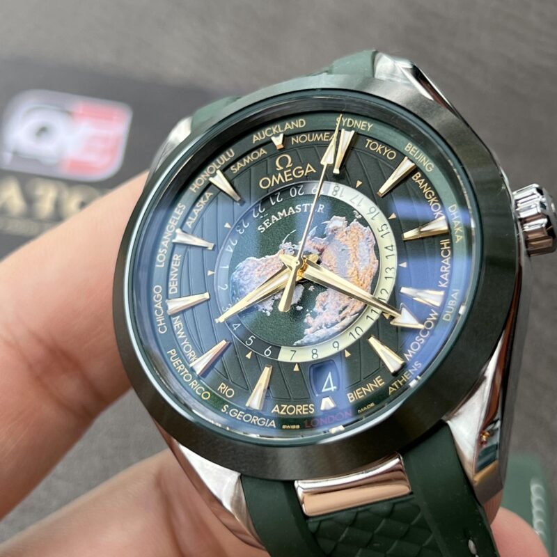 Omega Seamaster Aqua Terra 150m GMT Worldtimer Green Dial Green Rubber Strap 43mm Super Clone