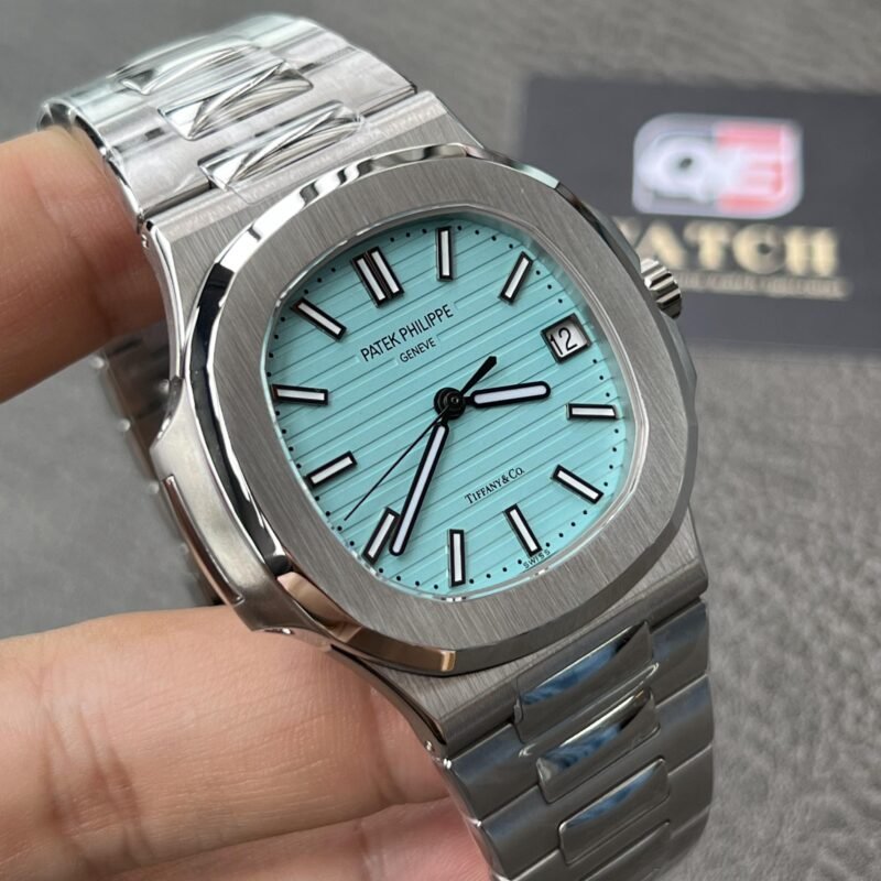 Patek Nautilus 'Tiffany' 5711/1A-018 with Tiffany Blue Dial on SS Bracelet Super Clone