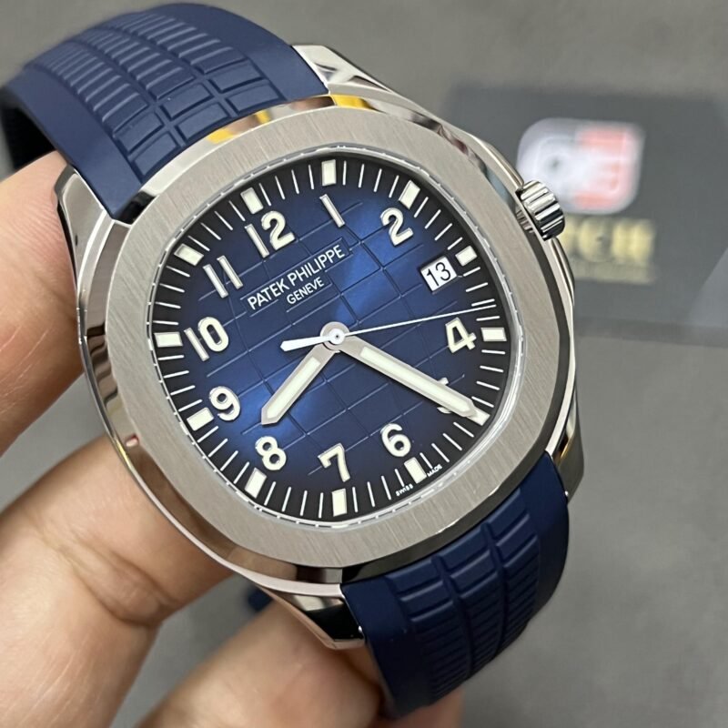 Patek Aquanaut 5168G-001 Blue Dial on Blue Rubber Strap (42mm) Super Clone