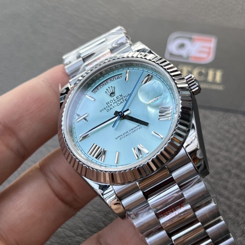 Rolex Day-Date m228236-0012 White gold Ice Blue Dial  (Roman Numerals) President bracelet (40mm) Super Clone