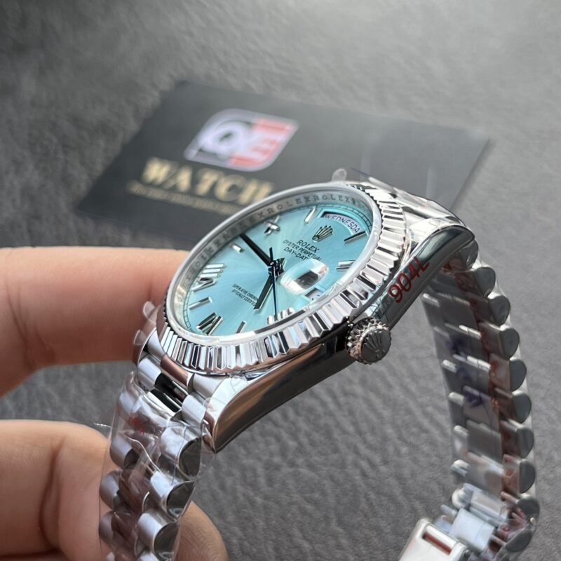 Rolex Day-Date m228236-0012 White gold Ice Blue Dial  (Roman Numerals) President bracelet (40mm) Super Clone