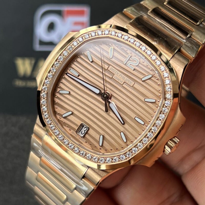 Patek Nautilus Ladies Watch 7118/1200R-010 Rose Gold and Diamond Bezel (35mm) Super Clone