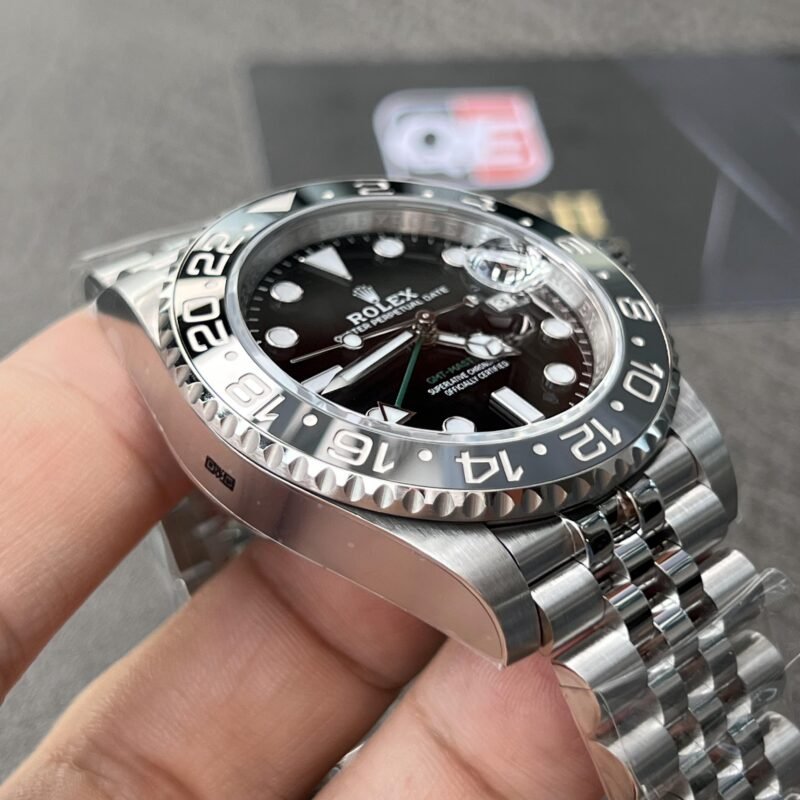 Rolex Bruce Wayne GMT Master II 126710grnr-0003 Black/Grey two-tone ceramic bezel Stainless Steel (40mm) Super Clone