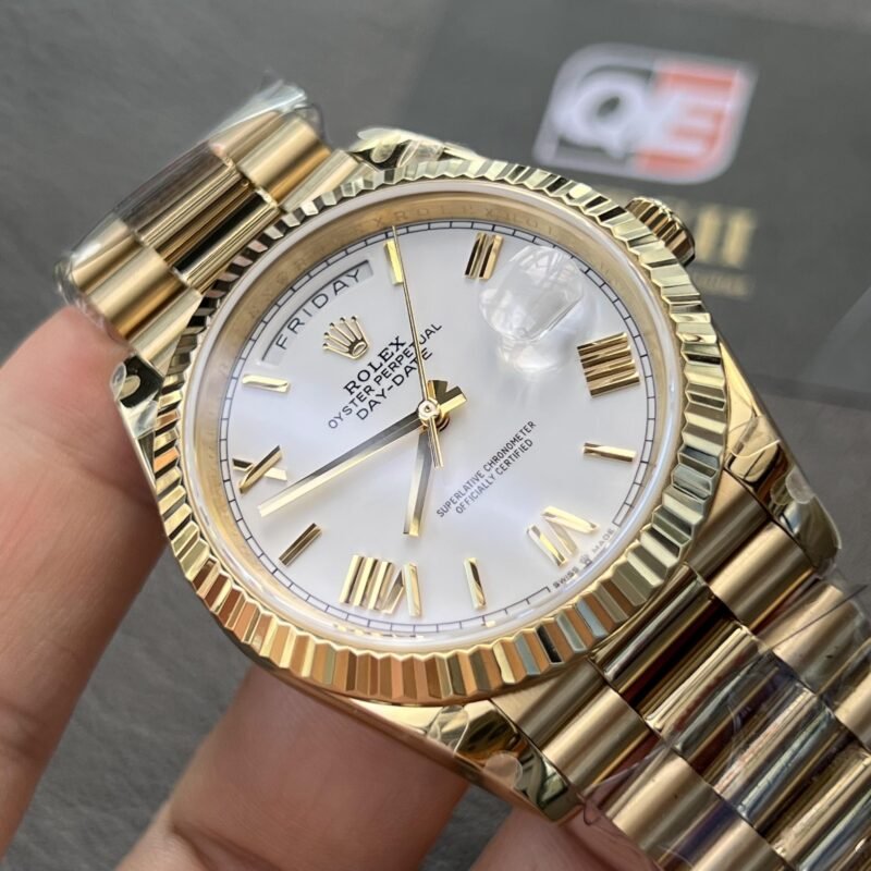 Rolex Day-Date m228238-0042 Yellow gold with White Dial (Roman Numerals) President bracelet (40mm) Super Clone