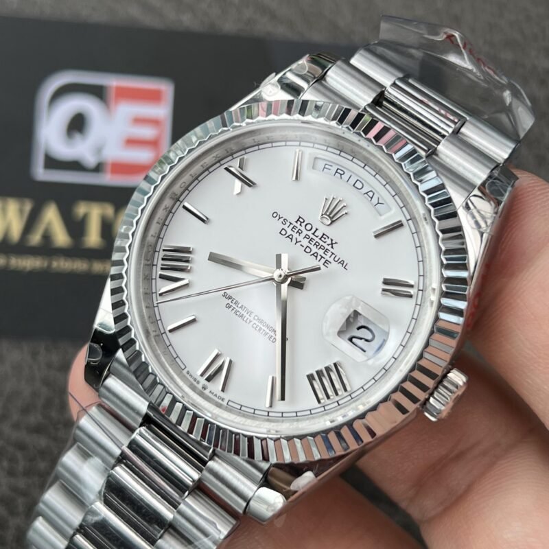 Rolex Day-Date m228239-0046 White gold with White Dial (Roman Numerals) President bracelet (40mm) Super Clone