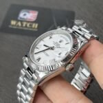 Rolex Day-Date m228239-0046 White gold with White Dial (Roman Numerals) President bracelet (40mm) Super Clone