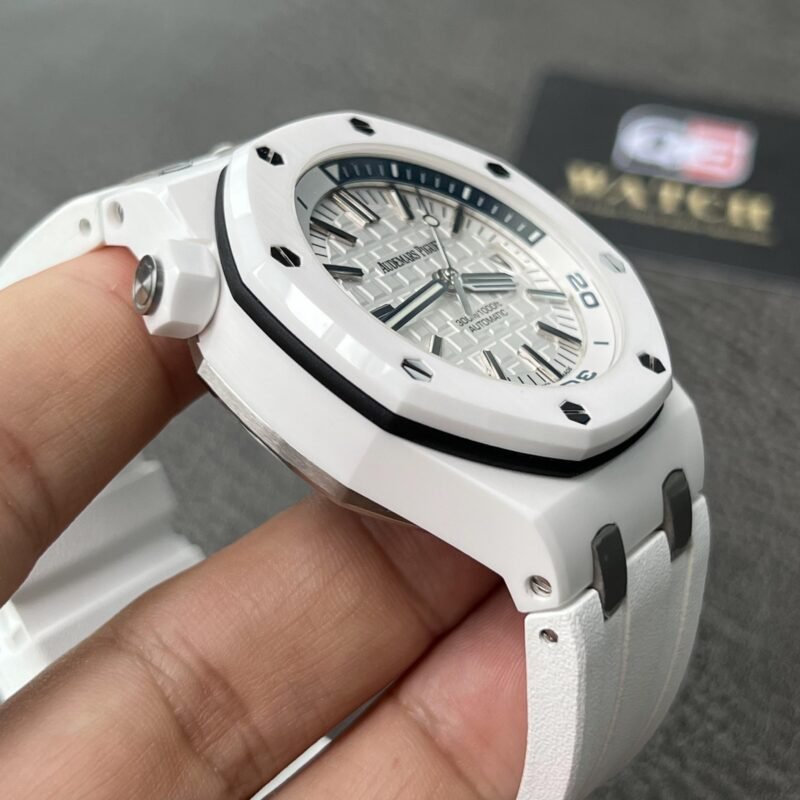 Royal Oak Offshore Diver 15707 White Ceramic on White Rubber Strap 42mm Super Clone