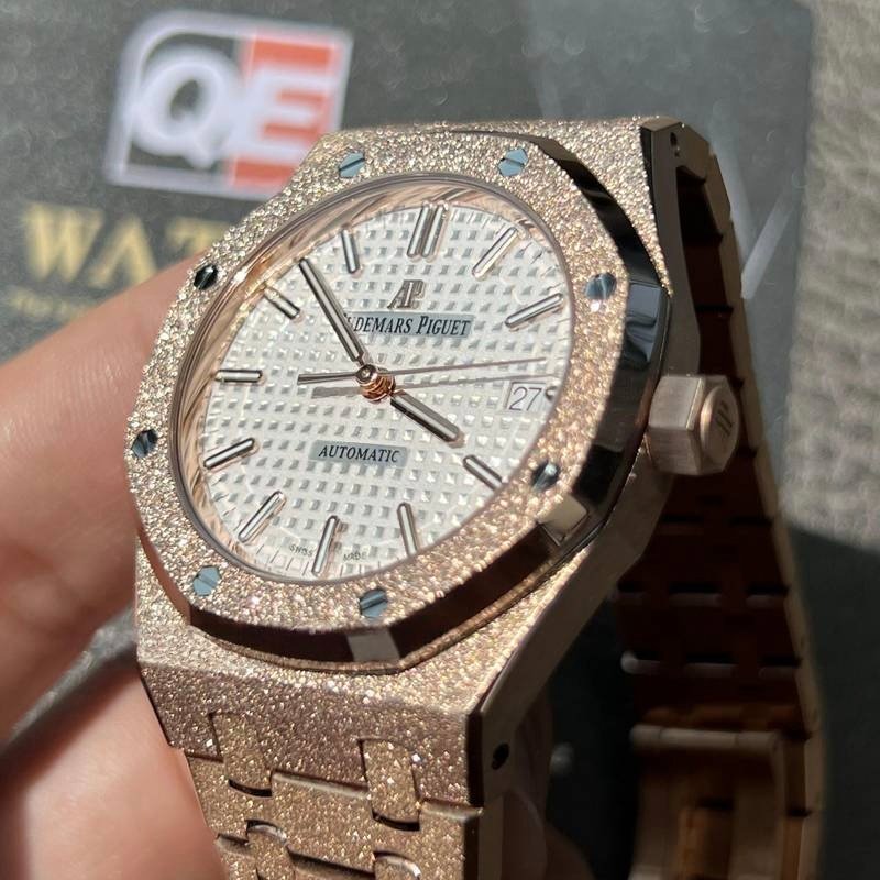 Audemars Piguet Royal Oak 15454OR.GG.1259OR.01 Frosted Gold White Dial (37mm) Super Clone