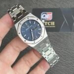 Audemars Piguet Royal Oak Women's Quartz Watch 67650ST Stainless Steel with Blue Dial (33mm) Super Clone