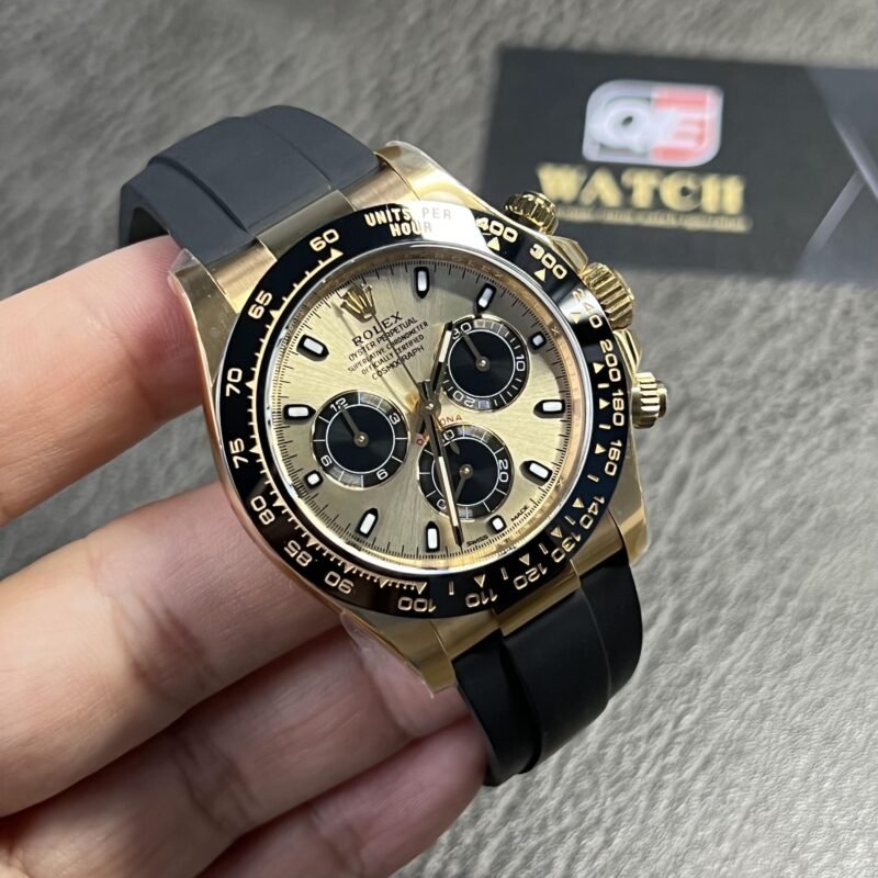 Rolex Cosmograph Daytona 116518LN Yellow Gold Oysterflex with Champagne Dial Replica